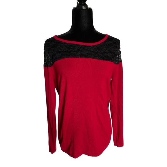 Torrid Womens Sweater Size 00 M 10 Red Knit & Black Lace Yoke Neck Top - Picture 4 of 7
